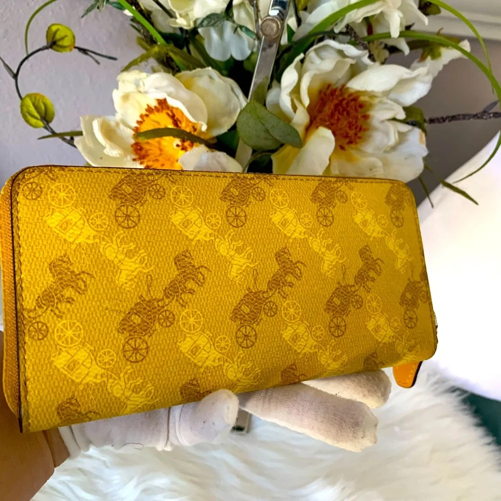 Coach Zip Wallet-Horse and Carriage Print